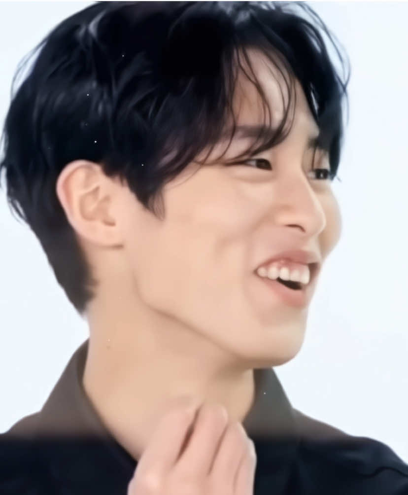Cutest boy!!🤏🏻🥹  selam😛 #jaewook #leejaewookedit  #alchemyofsouls #janguk #edit #foryou #fyp #jangukedit #kdrama #leejaewook #alchemyofsoulsedit #dearhongrang #hongrang #kesfet