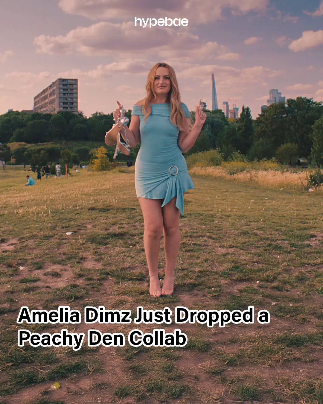 @ameliadimz is officially a Peachy girl, teaming up with @weatherby's London-based label to launch her first-ever collaboration with the brand. After teasing the cheeky 