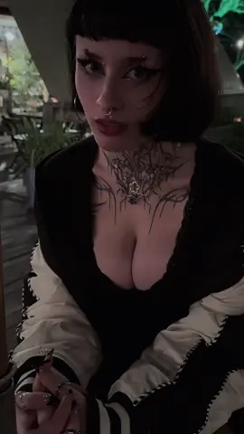 contato visual ta difícil aqui #fy #fyp  @Viamms 