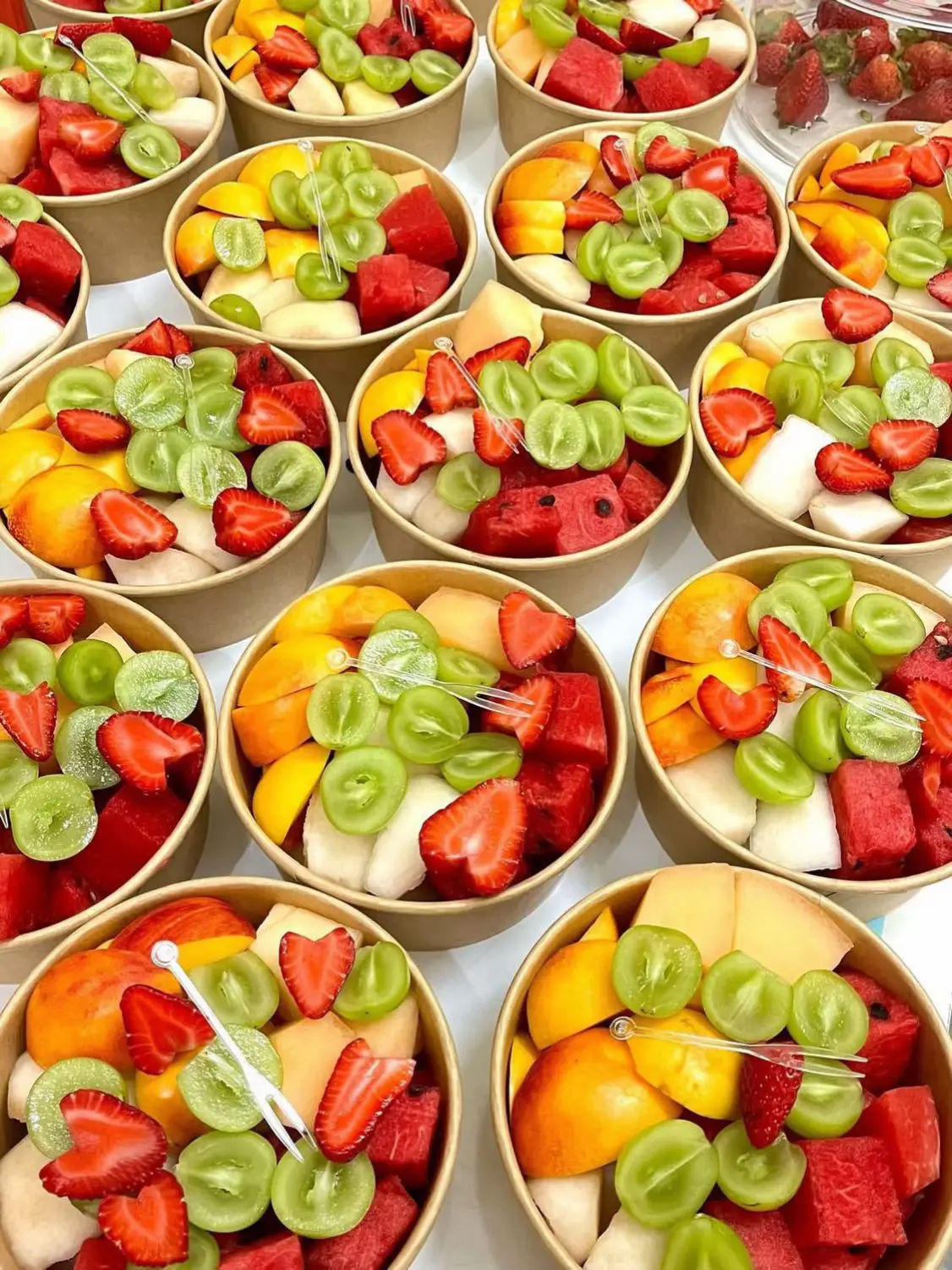 Siêu sale sập sàn cho khách nhà Mix Trái Cây Cắt Sẵn 🍇🍈🍉🍐#traicaycatsan #saigon #anvatquan9 #thuducangi #traicay #buoitoiangi #traicayngonre 