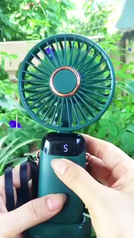 Quạt tích điện cầm tay Mini #xuhuong2025  #xuhuongtiktok  #ledmanhquan  #quat  #quatmini  #quạttichdien  #quattichdienmini  #quattichdienpintrau  #quatminideban  