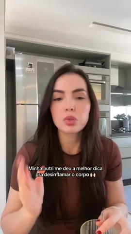 E ainda por cima está com o desconto do tiktok shop amigas, tem tbm 1 mês de garantia pra testar, então se não funcionar pra você é só pedir reembolso 🙌🏻 #corpoinflamado #blessy #inchaço 