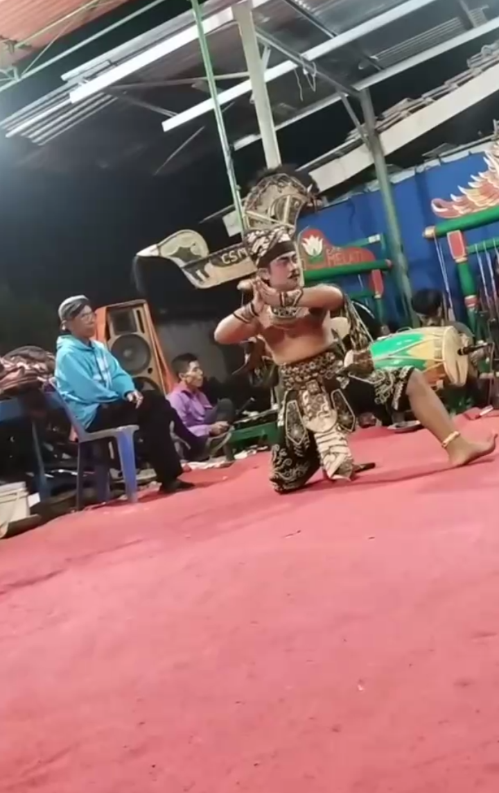 #keseniankudakepang #tarilenggerwonosobo #fy #4u #masukberanda 