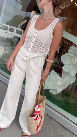 EASY SUMMER DRESSING // ☀️🐚🌸 shop all looks in-store & online! #outfitinspo #summerinspo #style #OOTD #styletrends #womensfashion 