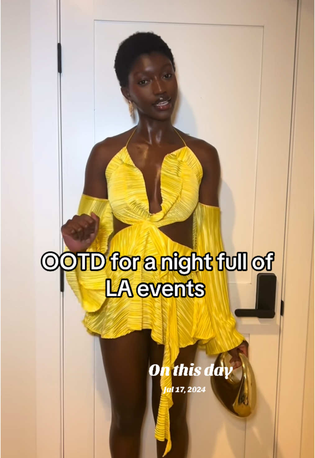 A throwback to one of my favorite ootd/ootn for a night of LA events and parties @fashjonnslayers @Lovisa @Macy’s #onthisday #OOTD #outfitinspo #styleinspo 