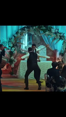 Zeybek en sevdiğim 😍 #sefirinkizi #sefirinkızı #karasevda #eşrefrüya #esrefruya #soz #söz #şerefmeselesi #serefmeselesi #dizi #чернаялюбовь #turkishseries #beniöneçıkart #турецкиесериалы #kesfetbeniöneçıkart #рекомендации #fyr #fyp #on 