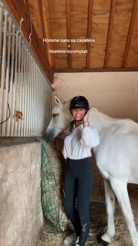 Team cavalière 👯‍♀️👊🏻 #fyp #pourtoi #cavaliere #cheval #best #poney #horse #horses #equitation #equestrian #equestriangirl #girl #couple #couplegoals #cavalier 