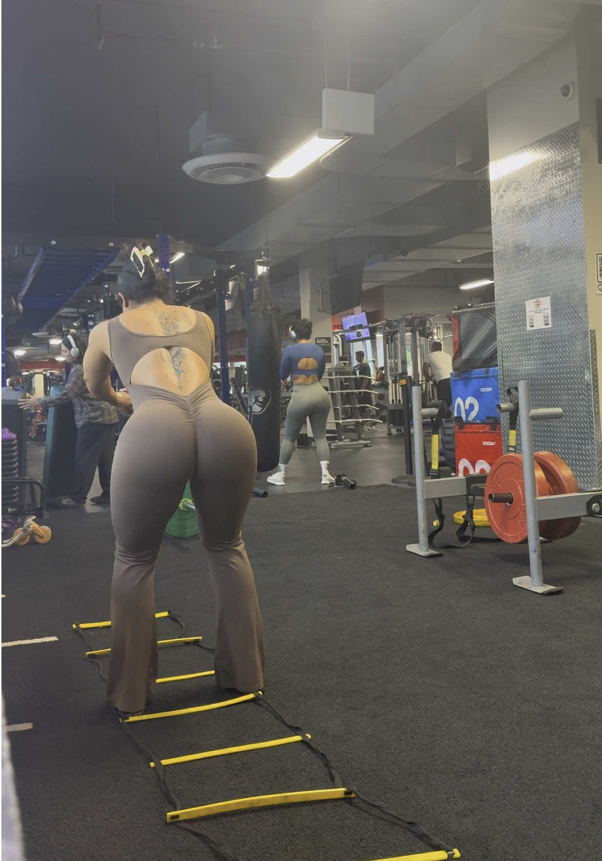 Día de piernas 🫶.                                     #paratiiiiiiiiiiiiiiiiiiiiiiiiiiiiiii #gym 