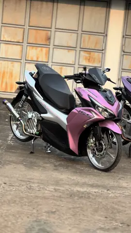 ditinggal tidur bentar rame ga yaa #vietnamstyle🇻🇳 #aerox #aeroxvietnamstyle🇻🇳 #vietnam @bambang maskumambang 