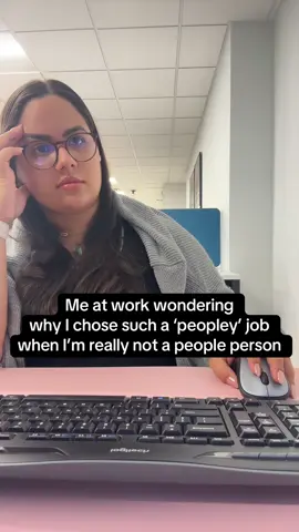Me at work wondering why I chose such a peopley job when I’m actually not great with people… btw JK please hire me 😅 #corporatelife #corporatetiktok #memestiktok #humortiktok #fyp 