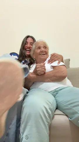 סבתא אף פעם לא מאוחר להתחיל בטיקטוק שתדעי  #מריםהמלכה 🫀