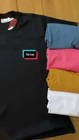 📦 DIRETO DO FABRICANTE! Essa é a camiseta premium que vai elevar seu estilo! Confeccionada na malha suedine fio 40.1, 100% algodão, com gola ribana de alta gramatura pra garantir aquele caimento impecável. 🔥 🎨 Disponível nas cores: preto, mostarda, rosa, azul marinho e branco. 💸 Preço especial de varejo direto do fabricante — qualidade de verdade sem pagar mais por isso! 🛒 Adquira agora mesmo em nossa loja no TikTok Shop e garanta o melhor custo-benefício! #camiseta #camisetas #modamasculina #atacado #roupas #fypp #moda 