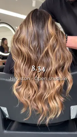 🚨 HOUSTON, we’re coming! ✈️ The appointment schedule is officially OPEN! 🗓️ From September 29th to October 12th, @Enzo migliorini , who has been part of my team for over 10 years, will be in Houston delivering flawless transformations, and I’ll be back from November 11th to 15th at Michael Saldaña Salon ! ⚠️ Spots are limited, so hurry! 💬 Comment “I WANT” to secure your transformation! #hair #highlights #brunette #houston #harcare 