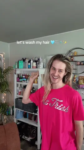 Wash day :) some products I’ve been loving ! @randco @Schwarzkopf Professional @BEING FRENSHE @Nizoral #washday #hair #hairwashday 