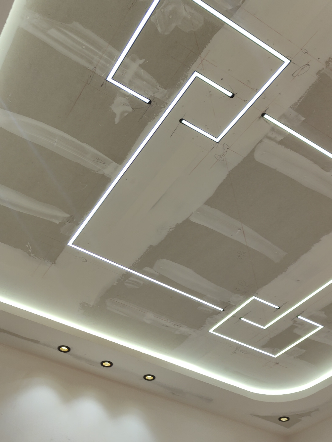 #ديكورات_منزليه_داخليه #صباغة #fyp #foryou #foryoupage #viraltiktok #الشعب_الصيني_ماله_حل😂😂 #decoration #ديكور #duet #dúo #magiefondvert #edit #explore #algeria #tiktok  #reels #pourtoi #paratii #greenscreen #nature #anime #zoommyface #instagram #onthisday 