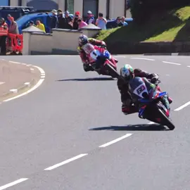 #moto #motos #motorcycle #motorcycles #motorcyclesoftiktok #valentinorossi #m1000rr #s1000rr #f1 #mototok #motorbike #worldsbk #isleofmantt #isleofman #h2 #busa #hp4 #motocross #supercross #tiktoktips #growontiktok #goviral #engagement #contentcreator #growthtiktok #trending #fyp #creatorsearchinsights 