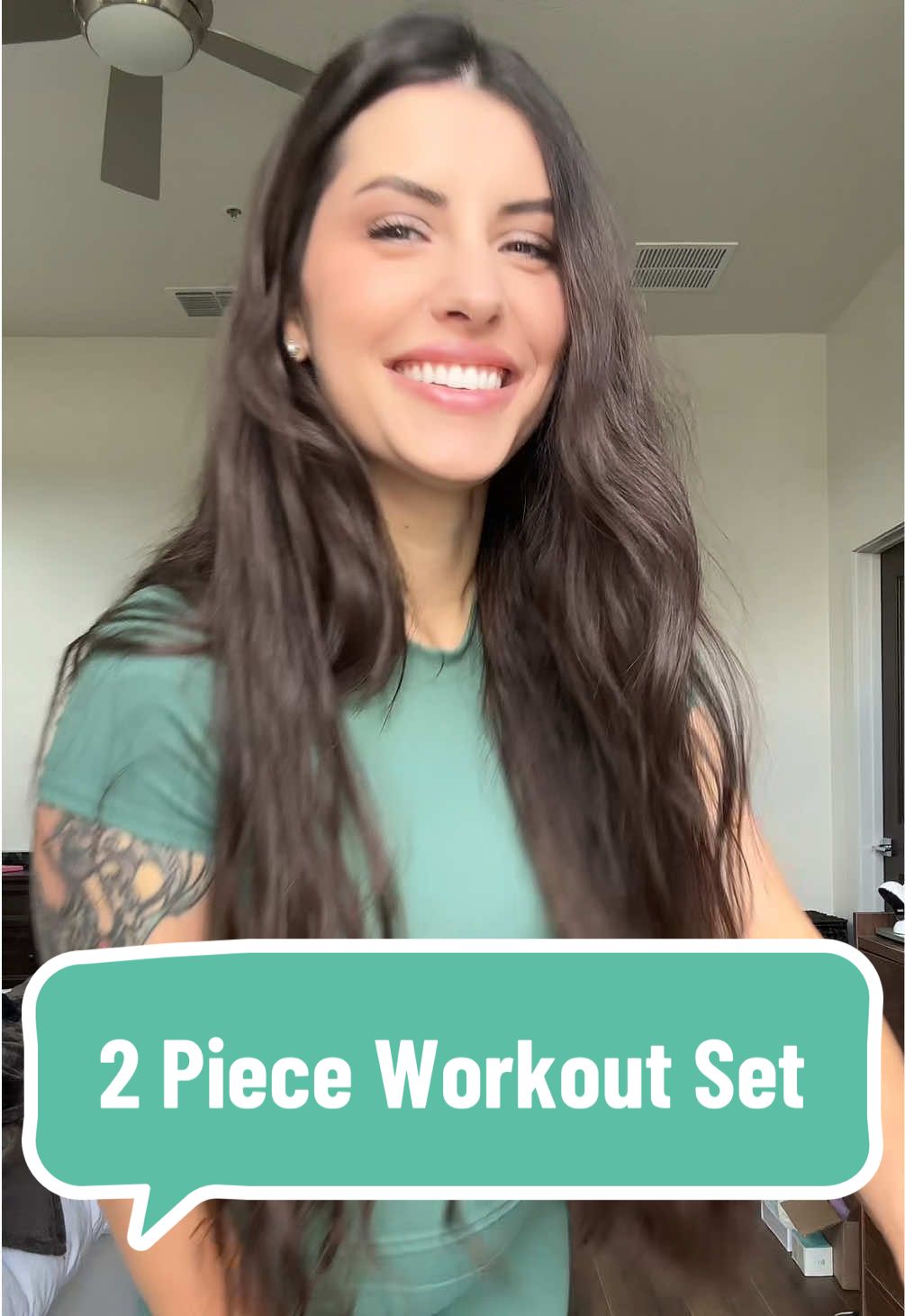 If a mermaid went to yoga she’d prob wear this  #twopieceset #dealsforyou #dealsfordays #tiktokmademebuyit #green 