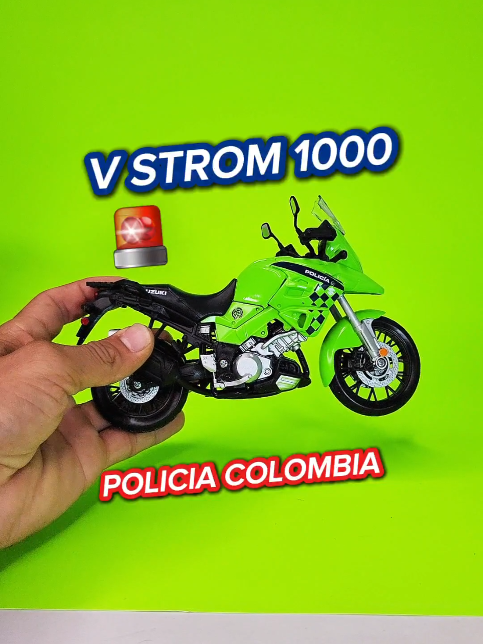 La V Strom de la Policiaaa Nooo🚨🔥 #motosdecoleccion #suzuki #vstrom #vstrom1000 #policiacarreteras #Colombia #medellin #tránsito 