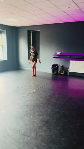 SKYLA ROSE🔥  U14 STARTER💥 #theprestigedanceco #discofreestyle #dancer 