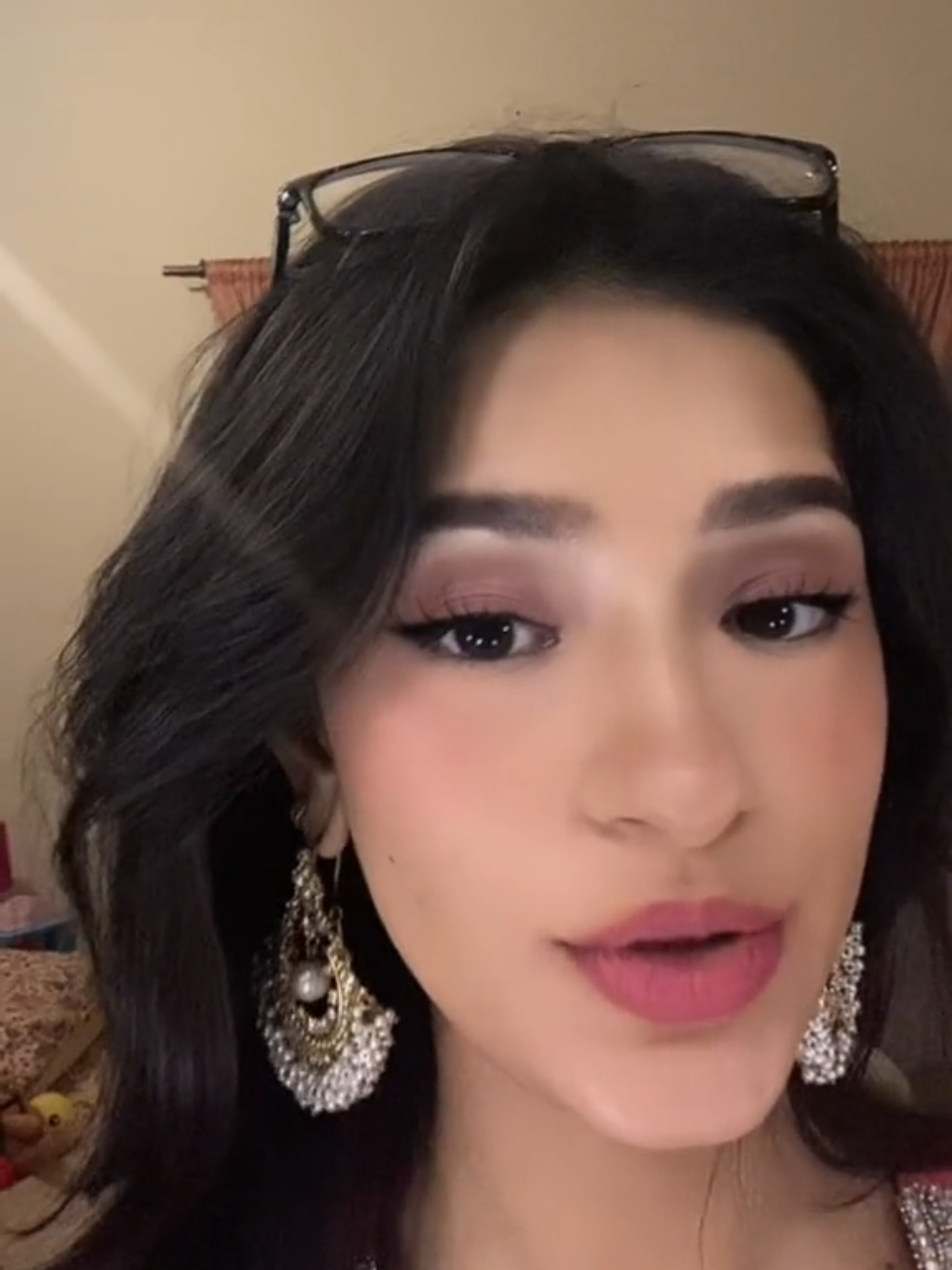 Would you like me to seduce you?  #Trending #Girls #pakigirl #cutegirl #Desigirl #Cute #Cuteness #adorable #pakistani #Hot #Hotness #pakistanigirls #pakigirls  #tiktokpakistan #Tiktoker #Pakistanigirl #musically #foryou #foryoupage #fyp #viral #viralvideo #viralreel 