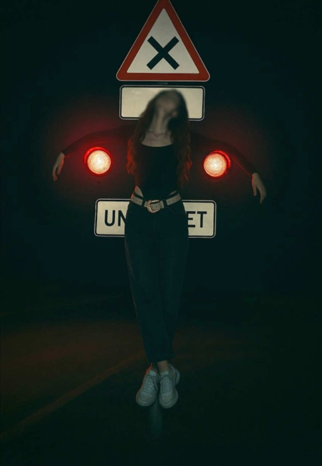 и эта пушка сделана с помощью gpt🙌 рассказать где делала и какой промт писала? #kanyewest #canon #fyp #gpt #рек #рекомендации #обработка #chatgpt #нейросеть #тренд 