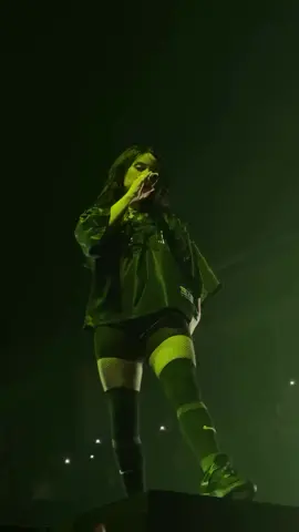 guess London n6 #billieeilish #billie #london #hmhas #hitmehardandsofttour  📸megs_ryder