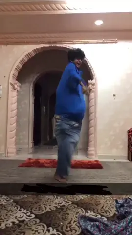 نقلد ابوي😂😂 #fyp #اكسبلور #مالي_خلق_احط_هاشتاقات @brch 