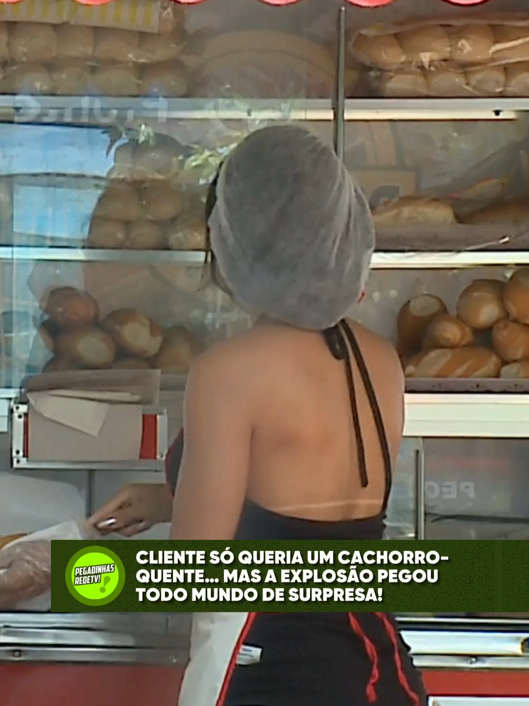 CLIENTE SÓ QUERIA UM CACHORRO-QUENTE… MAS A EXPLOSÃO PEGOU TODO MUNDO DE SURPRESA! . . . #RedeTV #Pegadinhas #Trollagem #JoaoKleber #Comedia #Comédia #CamerasEscondidas #TenteNãoRir #Piadas #Pegadinha #PegadinhasRedeTV