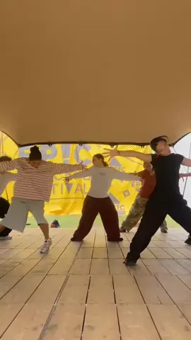 Choreo by @Sien LOVELOVELOVE🥀#choreography #dance #iwishyouroses #dancers #believers #girls #epicdancefestival #antwerpen #workshop 