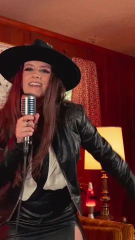 Let me know what you think of this song #rocknroll #newmusic #rockmusic #70svibes 