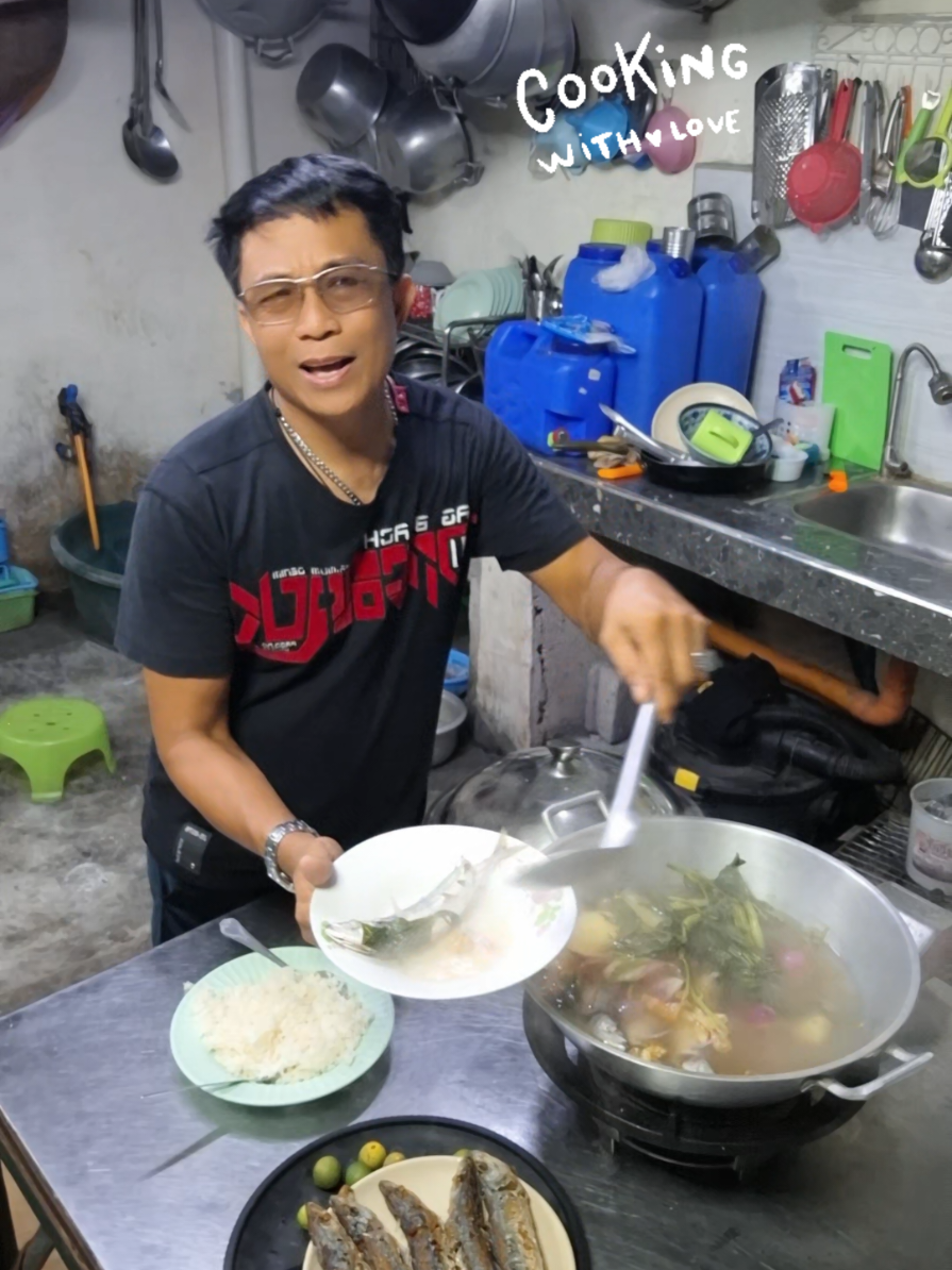 Good morning mga ka idol  kain napo tayo  #lutungbahay  #fyplipsingnipaparonnie♥️  #novoecijanotiktoker😂😂😂💪  #fyppppppppppppppppppppppp 