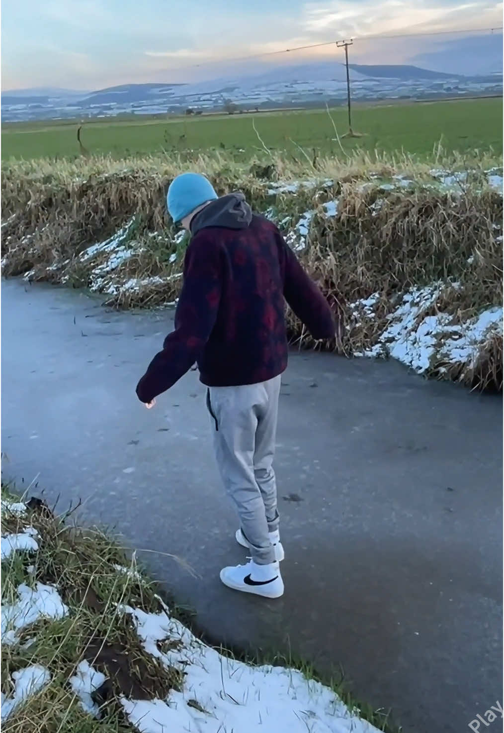 Interesting Frozen Lake #ice #satisfying #asmr #fyp #fypシ #oddlysatisfying 