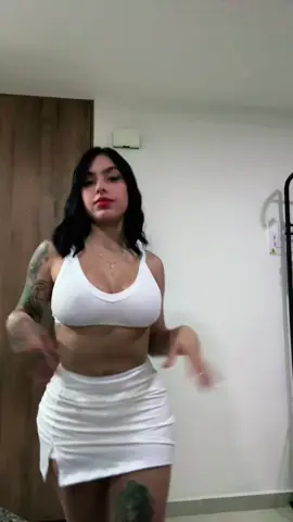 Dale con la correa 😂😂