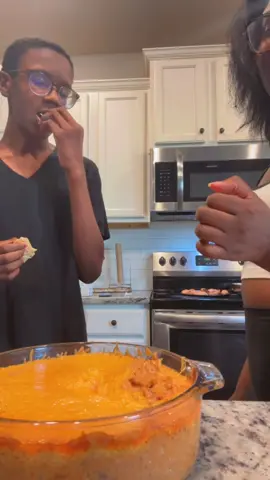 My scalp is inflamed and therefore my hair is all over the place so I had to call backup for content today. To know BB is to know he does not like the camera but he said he would review the sloppy Joe dip for me lol. Here he is! Sloppy Joe Dip coming tomorrow! 10/10 Perfect recipe for kids  