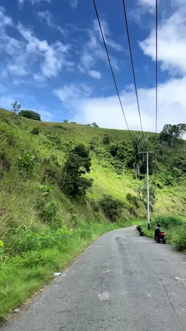 Merusak pemandangan sekali anak buah ini 🤬😂