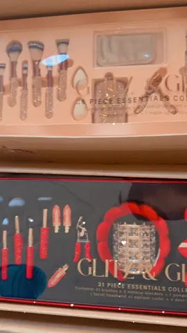 #brochasdemaquillaje #brochasviralesdetiktok #glitter #brochascondiamante #glitzgralmmubset #maquillaje 