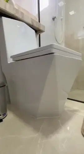 🚽 Produto 586 – Vaso Sanitário Monobloco Opala Pingoo - Branco Design moderno e eficiente! Ideal para transformar seu banheiro com sofisticação e funcionalidade. 💥 A partir de R$893,90 Produto 586 - Link na Bio Shopee 🔗 link: https://s.shopee.com.br/8Uy2CfUb7X Link na bio Shopee ⚠️ Promoção sujeita a alterações de preço e estoque. #VasoSanitário #Monobloco #BanheiroModerno #ReformaBanheiro #AchadinhosShopee