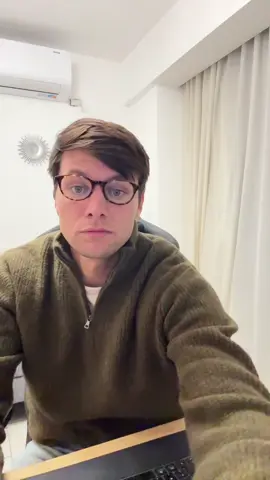 thoughts on Nico with glasses? 🤓 