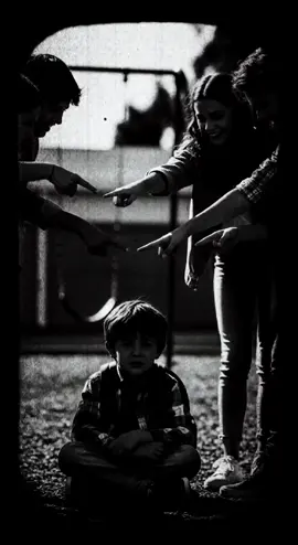 Orang pintar banyak mikir. Orang bodoh banyak gerak. Dunia lebih butuh aksi, bukan teori. Orang bodoh adalah orang yang paling berani untuk berubah dan mulai belajar.  #fypage #iq #pintar #orangpintar #cerdas #berani #berubah #berubahmenjadilebihbaik #pendidikanindonesia #aksienergimu #belajar 