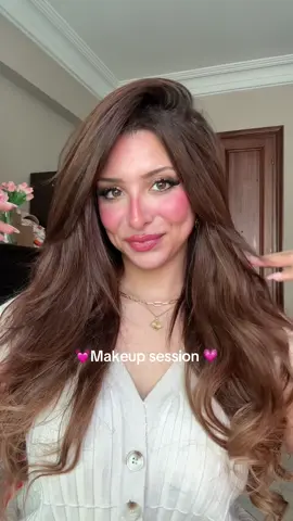 Makeup session together 💗💗 . . . #makeup #🇲🇦 #🇲🇦🇩🇿🇹🇳 #morocco #explore #reel #makeuptutorial 