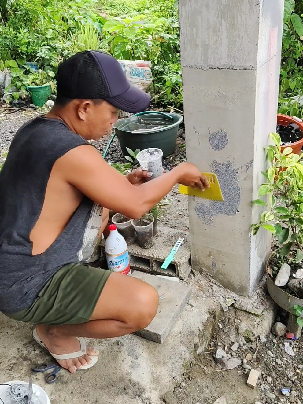 WALA KA PANG BUDGET PANG TILES, ITO ANG MAIRERECOMMEND KO SAYO ANG EPOXY MARBLE FLOOR PAINT, PANOORIN KUNG BAKIT #Epoxymarblefloorpaint #marblefloorpaint #selflevelingepoxyfloorpaint #floorpaint #selflevelingpaint #Gootiepoxymarblefloorpaint #selflevelingpaint #gootiepoxycoloredsandpaint 