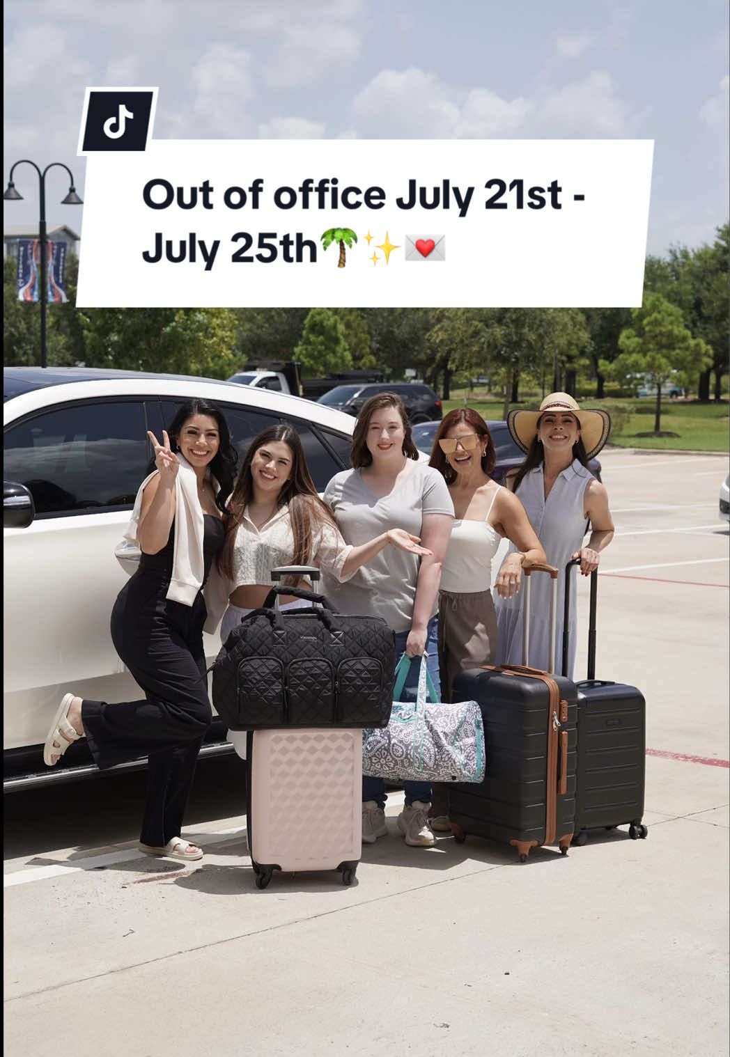 Out of Office Alert ✨ Your favorite skin care glow-getters will be out soaking up some summer sunshine from July 21st–25th🌴☀️ We’ll return rested, recharged, and ready to bring the glow back to your skin! ✨ Spots are already filling up - be sure to book your post-vacay facials now so you don’t miss out!😍 Until then… stay radiant, wear your SPF, and we’ll see you soon! 💛 P.S: we have a surprise coming SOON for next week… you won’t want to miss out on this one 👀 📲Tap our link in our profile bio to purchase skincare products online! 📍Skin Care By Monik | Katy, TX #SkinCareByMonik #estheticiangetaway #summerglow #houstonesthetician #summertok #estheticiantok  #HoustonMedSpa #outofoffice 