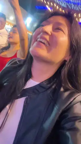Si me ven feliz en un concierto de Anita, dejenme ahí !😁🎉🎈🎊🍾