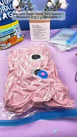No more clutter? Fix it in 3 SECONDS! #vacuum #tiktokshop #vacuumseal #spacesaving #vacuumbags #usefulproducts 