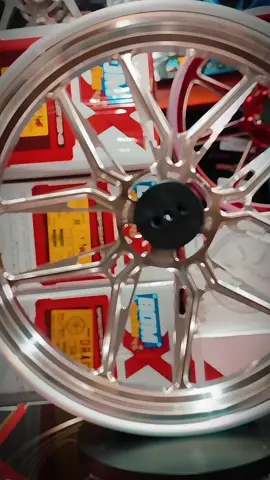 TRC CNC MAGS 10SPOKES PARA SA MGA NAKA HONDA CLICK 125/150 TRY MYOTONG MAGS NATO APAKA POGI PAG NAKA KABIT SA MOTOR NATIN NASA YELLOW BASKET KUNG GUATO MO NITO😁 #trcmags  #TRC 