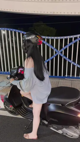 Nón hợp với xe quá chứ #nonthethao #muthethao #tran190720 #xuhuong #vespa #vespasprint #vespatft #canau #videoviral 