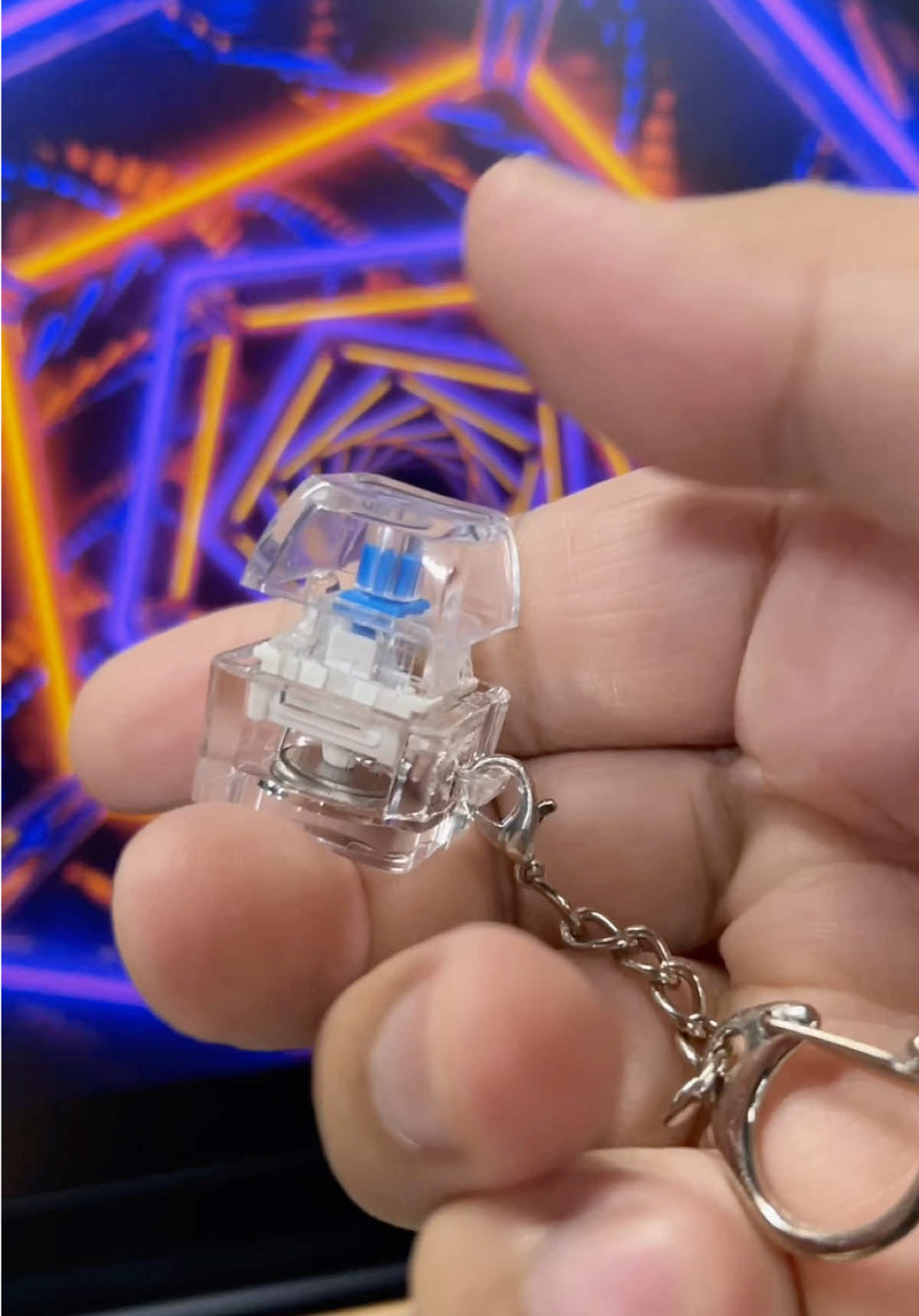 Gantungan kunci keychain fidget ASMR lampu Led RGB Alat relaksasi Outemu mechanical switch keycap ##CapCut