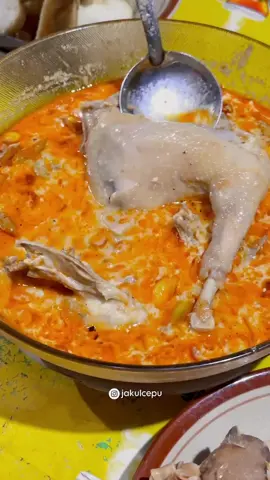 lontong opor Pak Pangat, Ngloram. #kuliner #kulinertiktok #fyppppppppppppppppppppppp #fypage #fy 