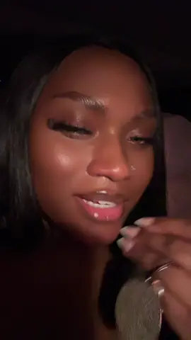 #holdmylipgloss 