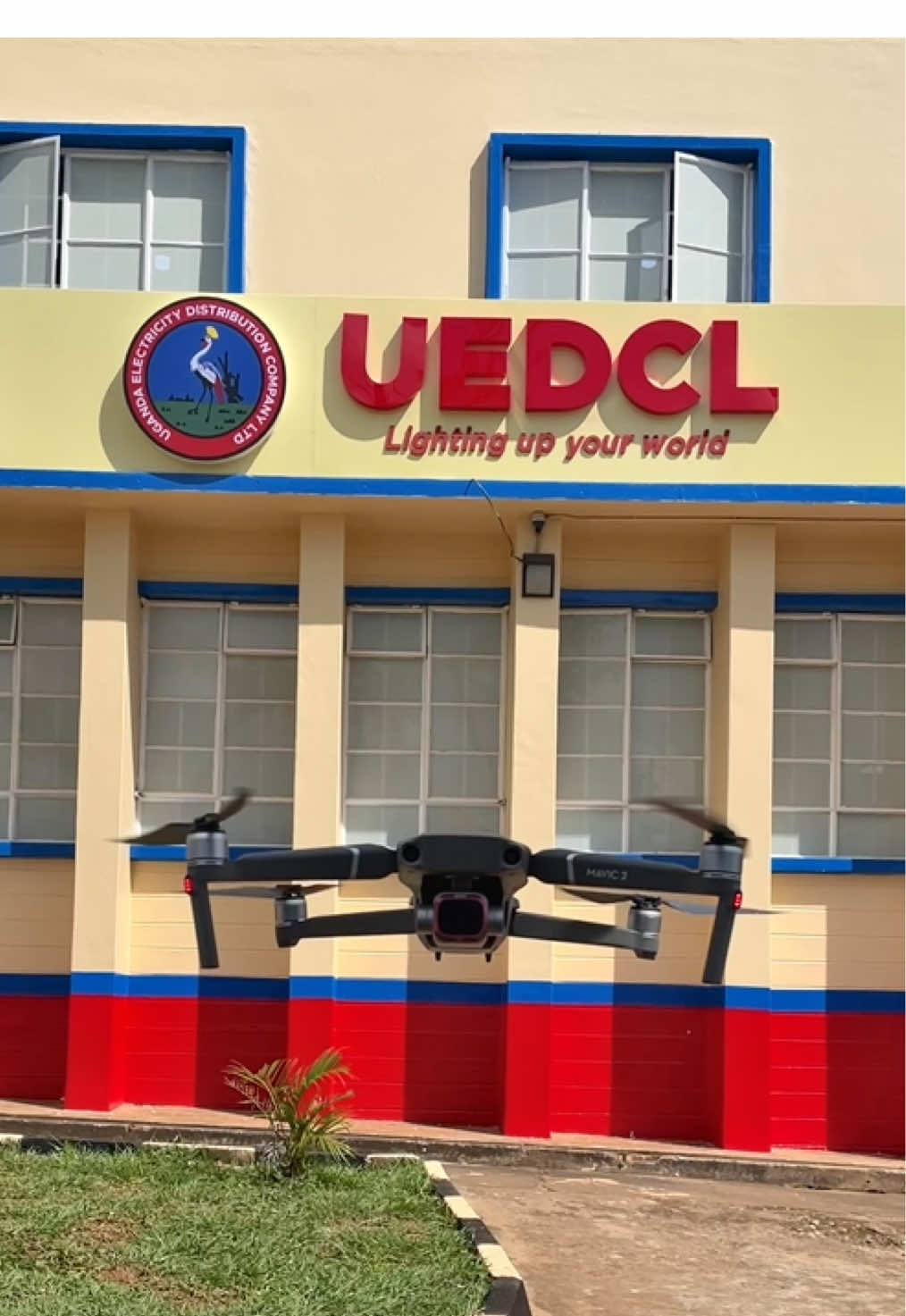 We are the Uganda Electricity Distribution Company Limited (UEDCL).  #UEDCLinService  #LightingUpYourWorld  #tiktok #tiktokviral #f #fyp #fyppppppppppppppppppppppp #fypシ゚ 